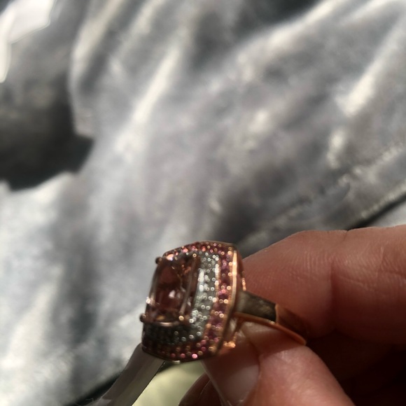 Pink Morganite & Diamonds Rose Gold plated Ring - Picture 12 of 16